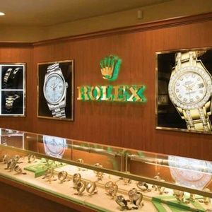 Meet your Posher, Stanley